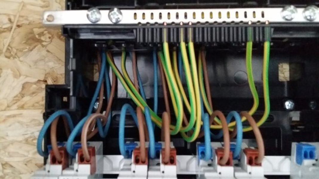 Afbeeldingslocatie: https://tweakers.net/i/1Okvk4RsmSQThwFPRZJvYpi_EU0=/full-fit-in/4920x3264/filters:max_bytes(3145728):no_upscale():strip_icc():fill(white):strip_exif()/f/image/Ywgy2KyLhcaQd22ydeOVkY8n.jpg?f=user_large