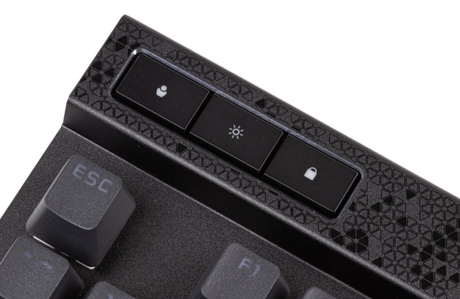 Corsair K70 MAX
