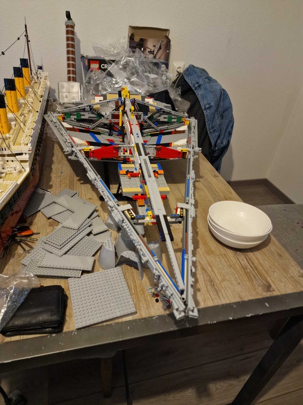 Afbeeldingslocatie: https://tweakers.net/i/1ReA2Fh0frigI2Td_iwFKMlJivg=/x800/filters:strip_icc():strip_exif()/f/image/r4KRYrgyldSzrpaLv0BowYGo.jpg?f=fotoalbum_large