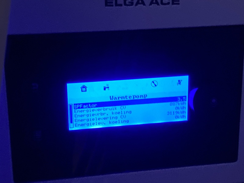 Afbeeldingslocatie: https://tweakers.net/i/1Rws5CykLfaEts109jXl3jS33qM=/800x/filters:strip_icc():strip_exif()/f/image/W5x0M2ARL7fI1j14fAsNlUib.jpg?f=fotoalbum_large