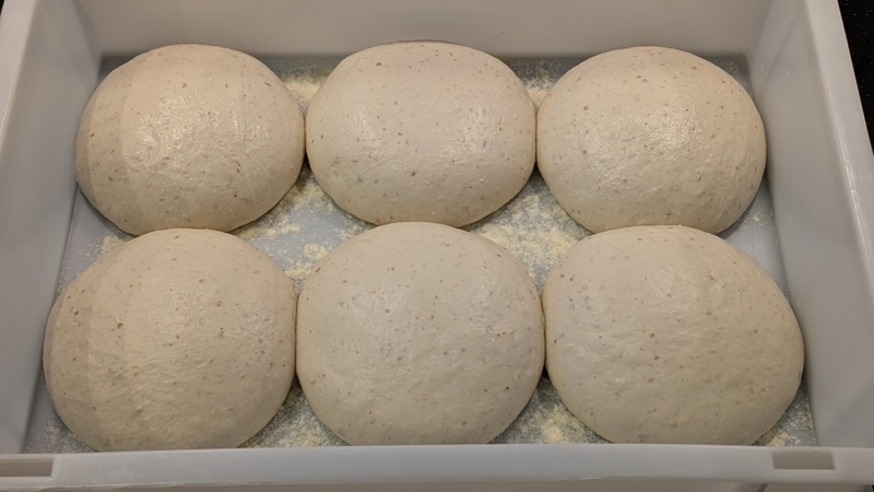 Afbeeldingslocatie: https://tweakers.net/i/1TTfad8q5fmCLNU1lEG5xOyzsKs=/800x/filters:strip_icc():strip_exif()/f/image/iakKNmJEs4IL23tuU8OdVpc3.jpg?f=fotoalbum_large