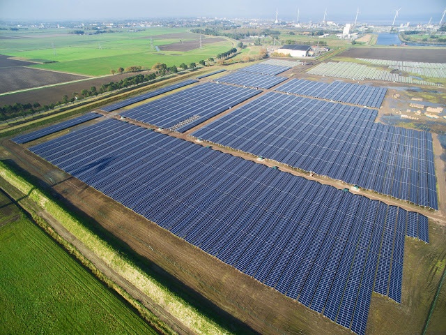 Zonnepark Delfzijl