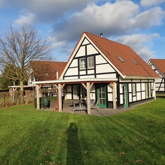 Afbeeldingslocatie: https://tweakers.net/i/1YjEIjUkirOVP5FoJcjUZ216GF8=/232x232/filters:strip_icc():strip_exif()/f/image/0HELHgguTir5vjXGL9c6bFfn.jpg?f=fotoalbum_tile