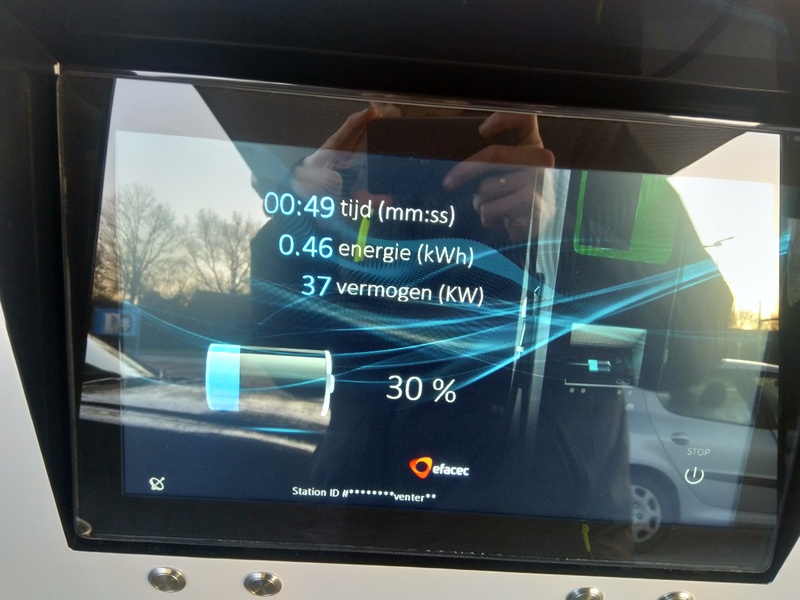 Afbeeldingslocatie: https://tweakers.net/i/1_IN2SzJGAD55MsuvFrn8qutERM=/800x/filters:strip_icc():strip_exif()/f/image/6YkJD2Ev0eS5Df5ZtlMAQHnJ.jpg?f=fotoalbum_large