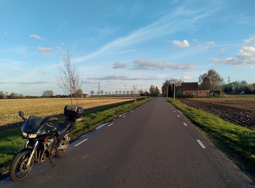 Afbeeldingslocatie: https://tweakers.net/i/1_clHMsO4I2JY8yt3wMs-IEoO2c=/full-fit-in/4920x3264/filters:max_bytes(3145728):no_upscale():strip_icc():fill(white):strip_exif()/f/image/Xrjwkqd9KPyq2evHe5eetgc1.jpg?f=user_large