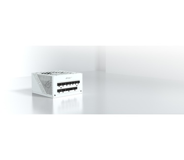 Asus ROG Strix 850G White