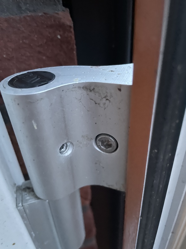 Afbeeldingslocatie: https://tweakers.net/i/1ccOCh9mzZzcLo-PNuOrVfyXncQ=/x800/filters:strip_icc():strip_exif()/f/image/L4uFjBcWf1thPE1UmU7pQyck.jpg?f=fotoalbum_large