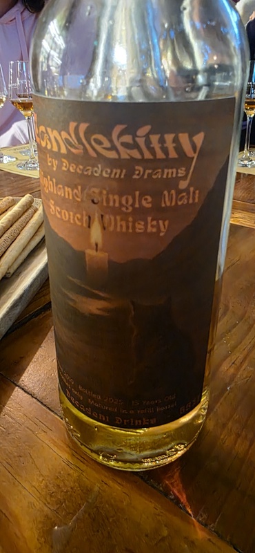 Afbeeldingslocatie: https://tweakers.net/i/1cdse_0MEi1K-VNON22083ooRPY=/x800/filters:strip_icc():strip_exif()/f/image/StWaQxsH8lu4j4RSTY16QNhn.jpg?f=fotoalbum_large