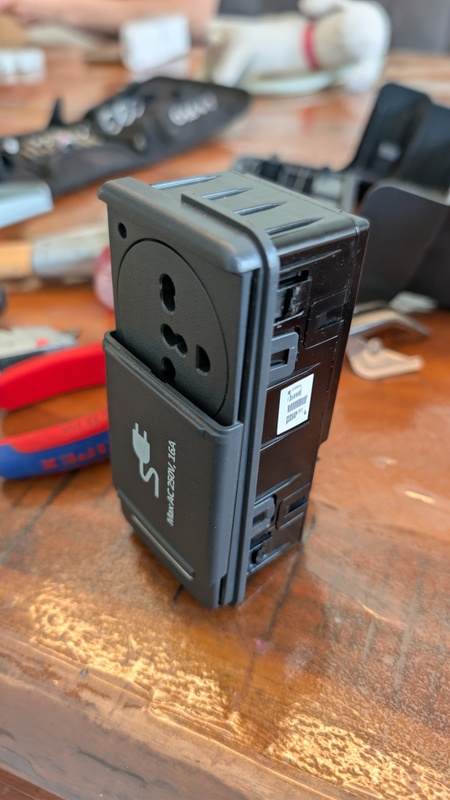 Afbeeldingslocatie: https://tweakers.net/i/1jUoXQLy4TNRaowfVyCaUTWNWSE=/x800/filters:strip_icc():strip_exif()/f/image/xaVF129GMzcT1QgvUwHM8PZW.jpg?f=fotoalbum_large