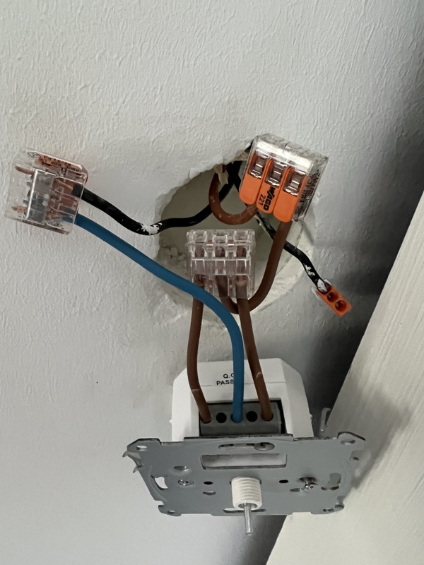 Afbeeldingslocatie: https://tweakers.net/i/1kJXjsgQHDB5okT2xwsULubFfDQ=/x800/filters:strip_icc():strip_exif()/f/image/NUCZuivmH6fOGhUBVNDToAnd.jpg?f=fotoalbum_large