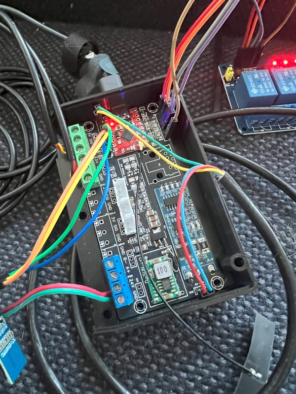 Afbeeldingslocatie: https://tweakers.net/i/1mP8bUB-dqrC-3ZlXis1ssbXwuw=/x800/filters:strip_icc():strip_exif()/f/image/S5mzrDvYpfrQ2kV9jg6EIRZT.jpg?f=fotoalbum_large