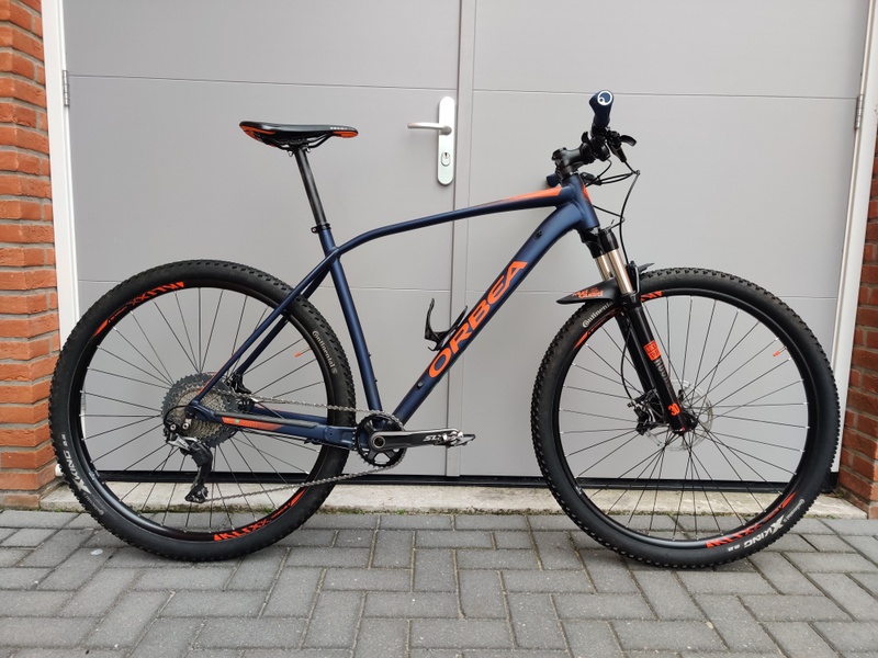 Afbeeldingslocatie: https://tweakers.net/i/1mYU_EoNAOVJWc8pFTFDDgTW2pA=/800x/filters:strip_icc():strip_exif()/f/image/jL4euK9ms1wWq7yA7BmmKyyP.jpg?f=fotoalbum_large