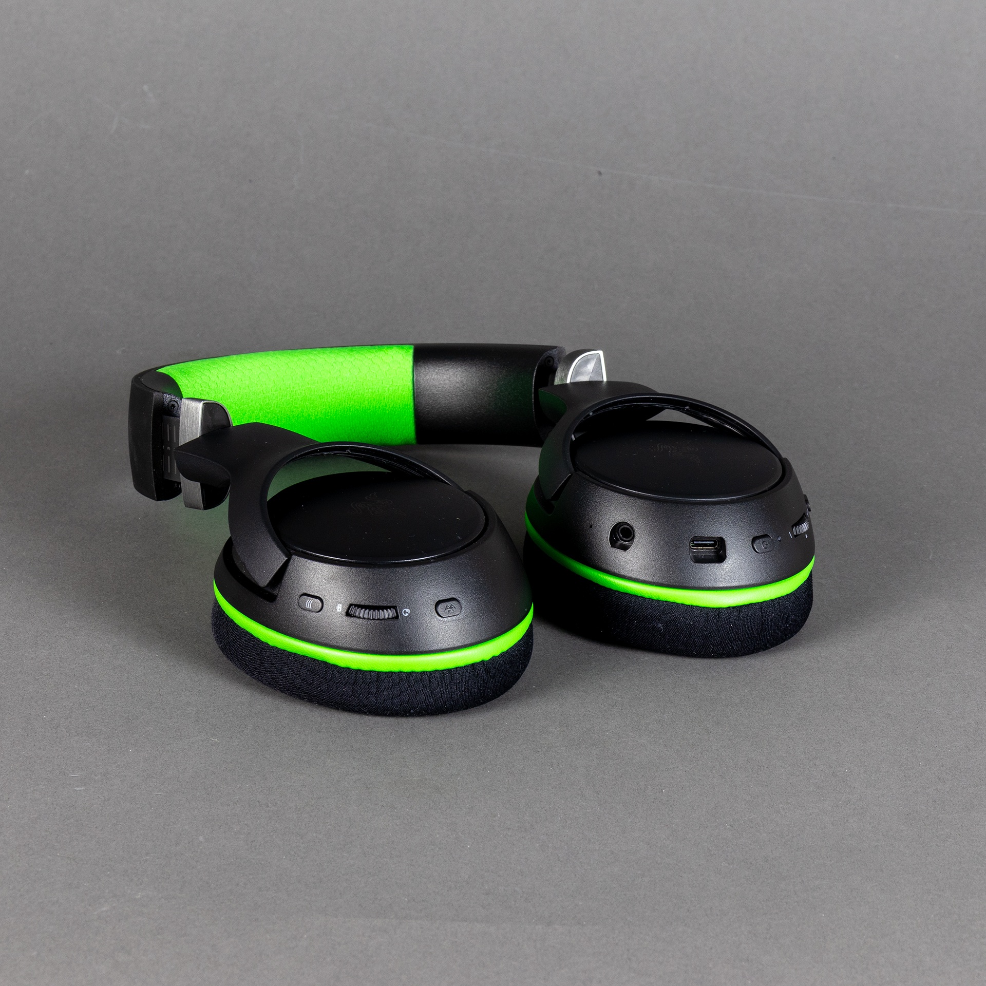 Draadloze gamingheadsets Round-up - Razer Kaira Pro - Tweakers