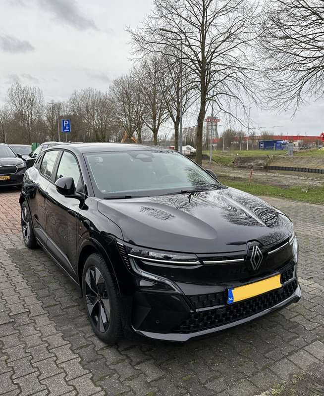 Afbeeldingslocatie: https://tweakers.net/i/1pzt-VoiLWqVCC0e2M6ARCCnFsQ=/x800/filters:strip_icc():strip_exif()/f/image/9RdqAAM3hCJ4QO4q9GK4px8R.jpg?f=fotoalbum_large