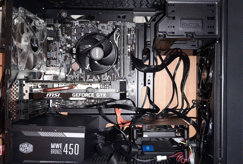 Afbeeldingslocatie: https://tweakers.net/i/1rfverd_RuYLDRQdwxd5KwFf_lA=/800x/filters:strip_icc():strip_exif()/f/image/X92nNLPswMXVAMcAZ1rR2P8L.jpg?f=fotoalbum_large