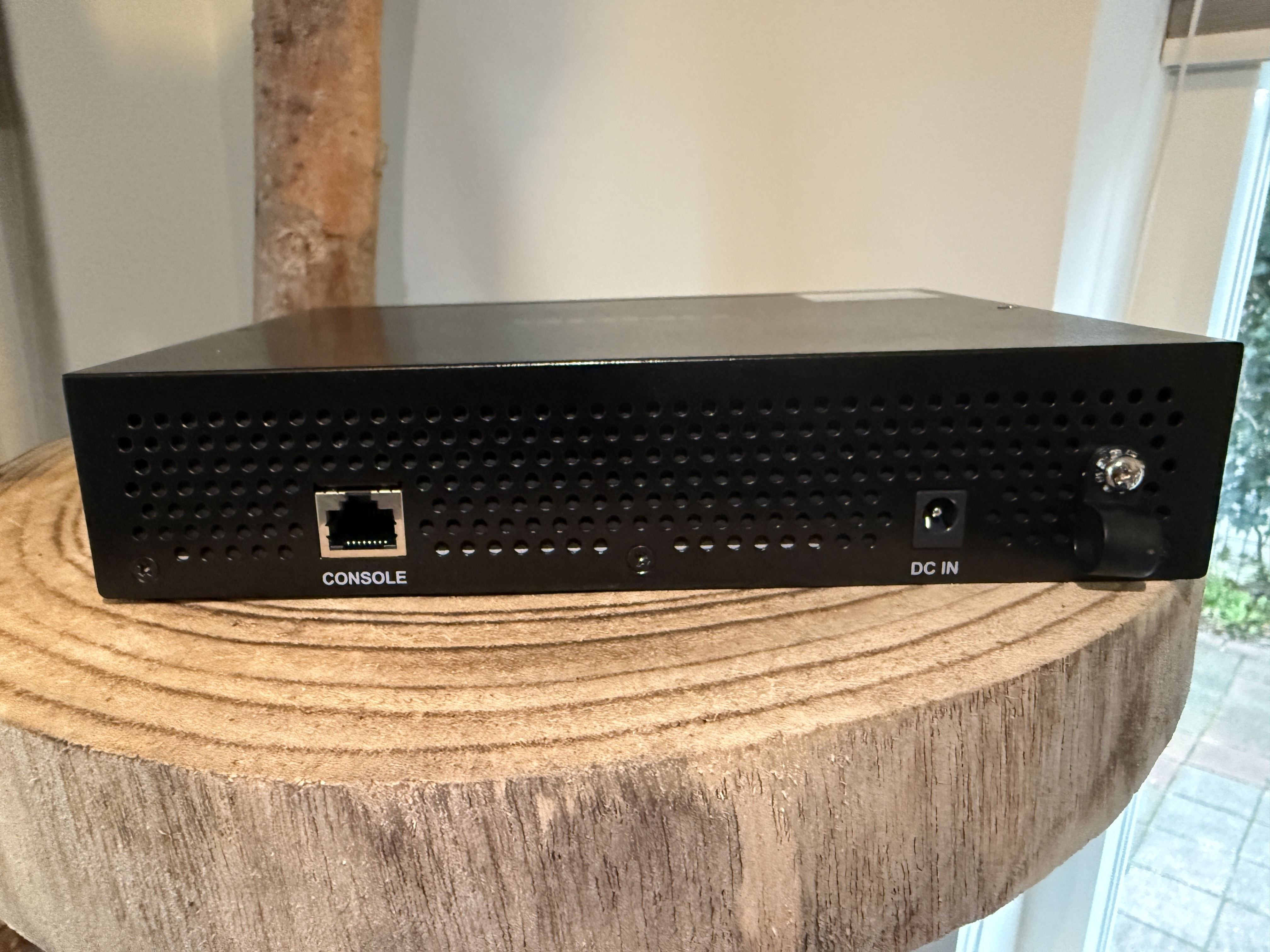 Afbeeldingslocatie: https://tweakers.net/i/1scWBBeNhrpGnFdntNFINfxkz0o=/m/383141/1Vgjg47ZQxECRromKbOLaLXFMqZCBRH0a0thcWxNmjCMoAXvtc.jpeg