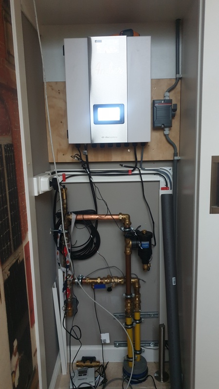 Afbeeldingslocatie: https://tweakers.net/i/1snxY3av_rFvBr-JP_ayx2p0RL4=/x800/filters:strip_icc():strip_exif()/f/image/WswYVRqq249odcSsgPsvWNCi.jpg?f=fotoalbum_large