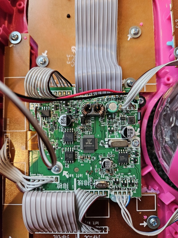 Afbeeldingslocatie: https://tweakers.net/i/1tooDiH9oOSCgRNqwmLukvAwa0A=/x800/filters:strip_icc():strip_exif()/f/image/Q6Vnpam3r6HnvXsgVfkUTUcj.jpg?f=fotoalbum_large