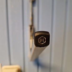 Afbeeldingslocatie: https://tweakers.net/i/1uE7BCM4RTCnEyyMiHbv1kgO3R4=/232x232/filters:strip_icc():strip_exif()/f/image/Z442lrWVsyV1gV9XSykHDHaY.jpg?f=fotoalbum_tile