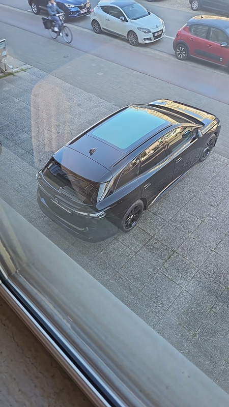 Afbeeldingslocatie: https://tweakers.net/i/1ueVfQlw4pO1-MH-jRn2NgmEH20=/x800/filters:strip_icc():strip_exif()/f/image/013pZFcyAWcjWQS8bfXoAuGU.jpg?f=fotoalbum_large