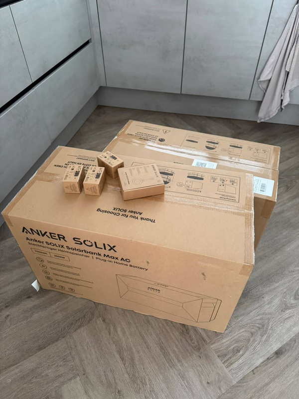 Afbeeldingslocatie: https://tweakers.net/i/1v8lQyp8rWYQ3WFrRQ1VlaS4oyU=/x800/filters:strip_icc():strip_exif()/f/image/6HNLzYOGmTNZO6NTrMaWgbI4.jpg?f=fotoalbum_large