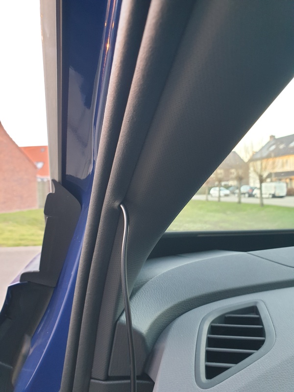 Afbeeldingslocatie: https://tweakers.net/i/1y5lcZM2AQlqzv46XO3CAPpHENU=/x800/filters:strip_icc():strip_exif()/f/image/2WvQtJ18z1HWXDf9PvPoxLc5.jpg?f=fotoalbum_large