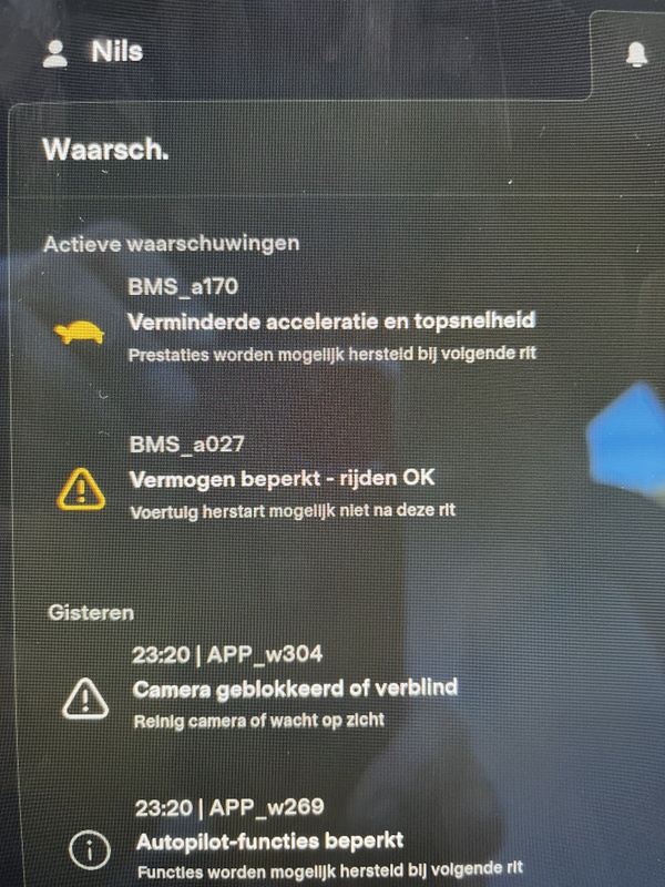 Afbeeldingslocatie: https://tweakers.net/i/22jcaQyWS8BVxVnQQ3bB1D8FEpY=/x800/filters:strip_icc():strip_exif()/f/image/FfUZ9BDUM3KCbYSol8F7VRU2.jpg?f=fotoalbum_large