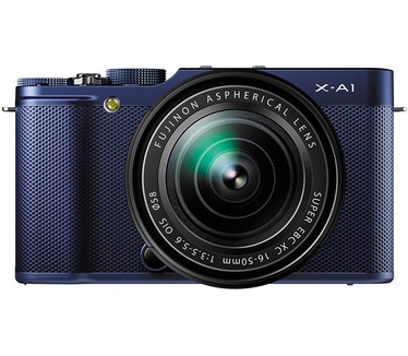 Fujifilm X-A1 + Fujinon XC 16-50mm + XC 50-230mm Blauw