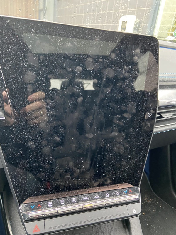 Afbeeldingslocatie: https://tweakers.net/i/26Hew1sKrvJ1O7KNXopUwMVlYrs=/x800/filters:strip_icc():strip_exif()/f/image/GcOqW6V0PwZqnhuFMg6rvaTd.jpg?f=fotoalbum_large