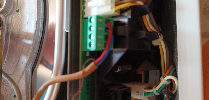Afbeeldingslocatie: https://tweakers.net/i/26fG5KsYmXNVA83SCdYqgcuI9nE=/800x/filters:strip_icc():strip_exif()/f/image/hTSrLkeDkm7COXoYGmhBjBs0.jpg?f=fotoalbum_large