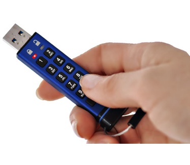 iStorage datAshur Pro USB3 256-bit 64GB Blauw