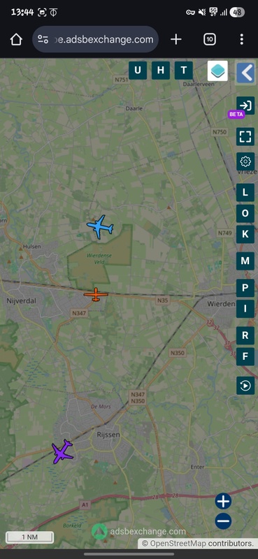 Afbeeldingslocatie: https://tweakers.net/i/2AGhb8Lbd4oM-md48TBrDSIsYxM=/x800/filters:strip_icc():strip_exif()/f/image/lseeXa1hyqymcMh3rIQ6OLsv.jpg?f=fotoalbum_large