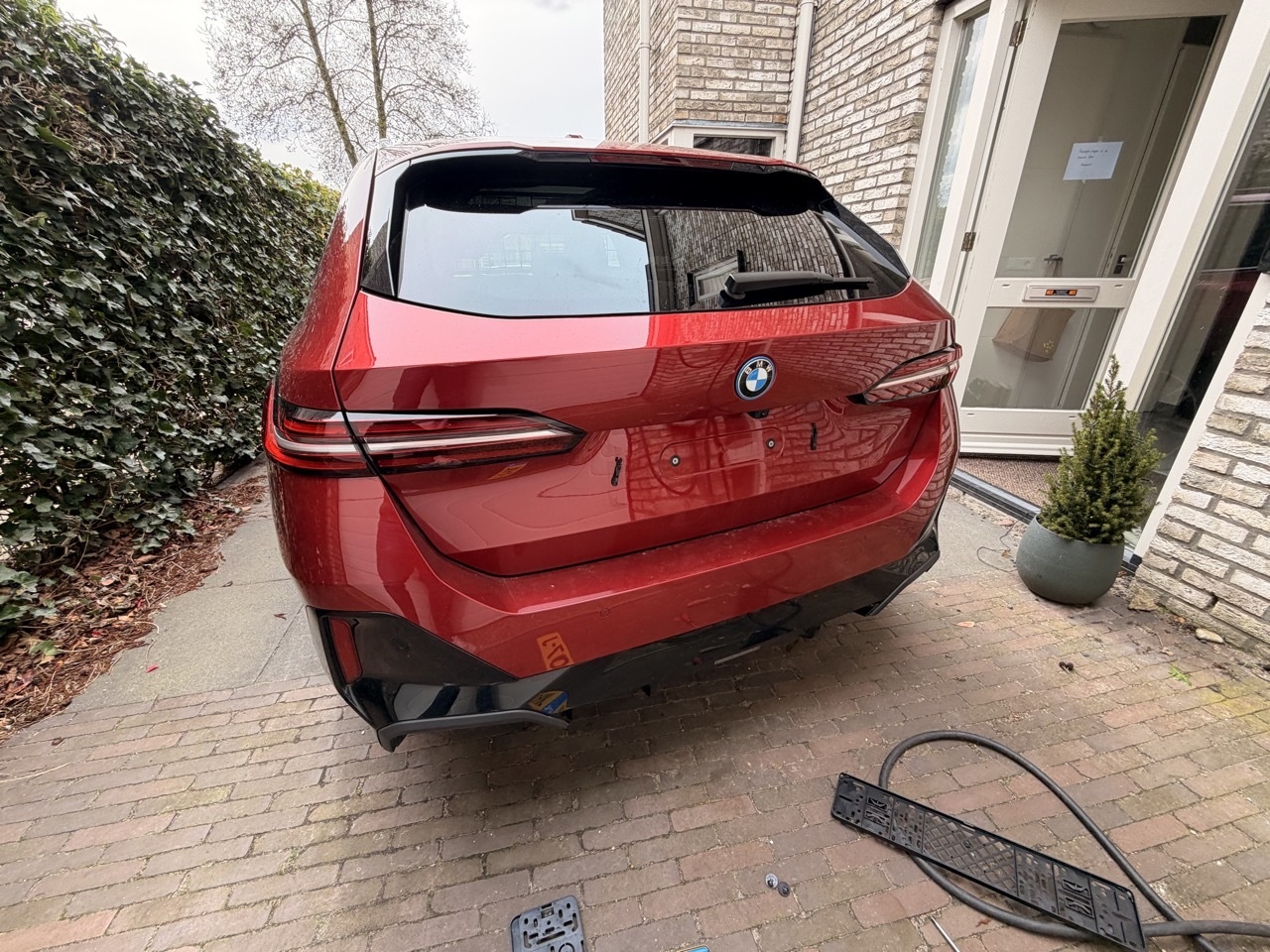 Afbeeldingslocatie: https://tweakers.net/i/2Cs2K_O7NFklqZJowNwXW49U8MY=/fit-in/4920x3264/filters:max_bytes(3145728):no_upscale():strip_icc():strip_exif()/f/image/cO9zVSnqS18udvrNB0dYXutq.jpg?f=user_large