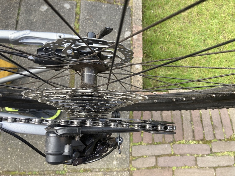 Afbeeldingslocatie: https://tweakers.net/i/2DQWi7-_uu0rIaagZhvb0KxQg9o=/800x/filters:strip_icc():strip_exif()/f/image/faSS3LIl2LgWD8dZaRvF06nM.jpg?f=fotoalbum_large