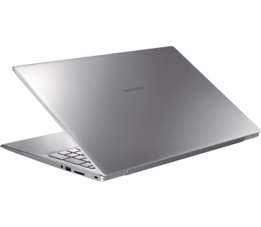 Medion Akoya AKOYA E17201 Performance laptop, Intel Pentium N5030, Windows 10 Home, Intel UHD Graphics, 17,3" inch Full HD, 8 GB RAM, 256 GB SSD