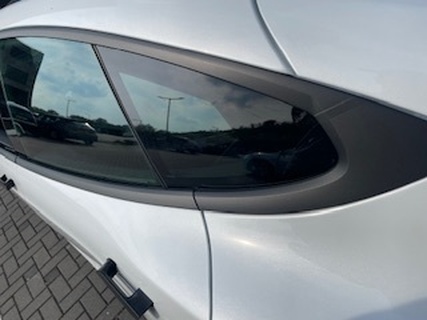 Afbeeldingslocatie: https://tweakers.net/i/2LpqYx6SrthWi5fLdIETQS6vcOg=/full-fit-in/4920x3264/filters:max_bytes(3145728):no_upscale():strip_icc():fill(white):strip_exif()/f/image/IATYh4OvwXBDPV7JUyV6KdtH.jpg?f=user_large