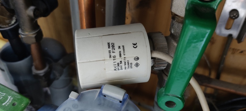 Afbeeldingslocatie: https://tweakers.net/i/2NbeVDXkioPou18hhlkKy0lxc3g=/800x/filters:strip_icc():strip_exif()/f/image/RcAc453kGsoQnmlHb6ryHsKr.jpg?f=fotoalbum_large