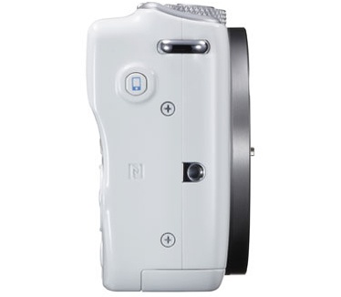 Canon EOS M10 + EF-M 15-45mm f/3.5-6.3 IS STM Wit