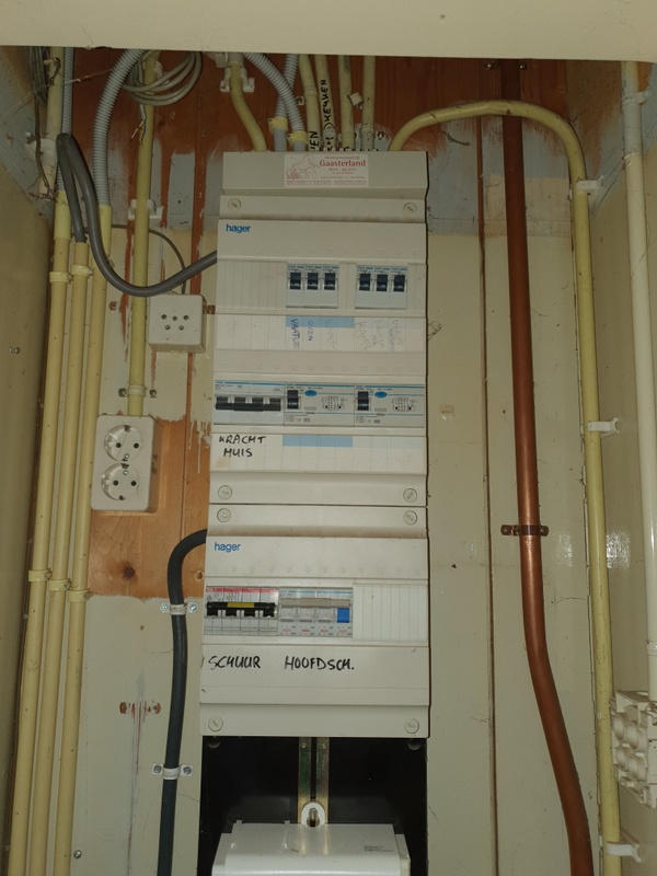 Afbeeldingslocatie: https://tweakers.net/i/2QDXr0eL-i1CM_4s4awZJqLqIbc=/x800/filters:strip_icc():strip_exif()/f/image/yPslp93VcnW2d7nmxjztCZtW.jpg?f=fotoalbum_large