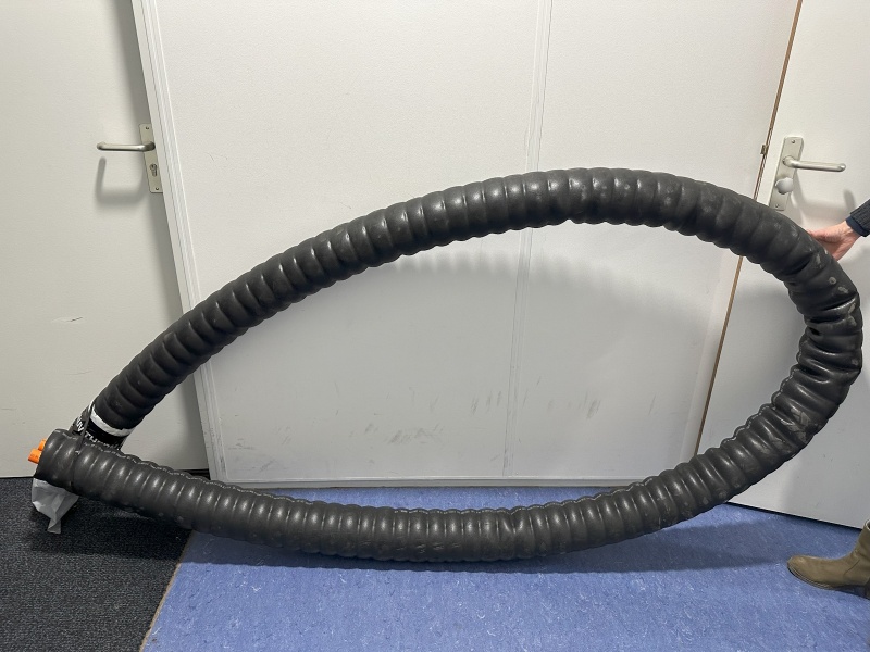 Afbeeldingslocatie: https://tweakers.net/i/2QrLUAUXeiP_Ikru0VBklZWygG8=/800x/filters:strip_icc():strip_exif()/f/image/K6bObVf9Rqsd0KYYu0zWlSei.jpg?f=fotoalbum_large