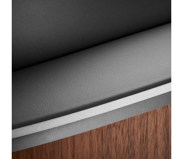Bowers & Wilkins 802 D4
