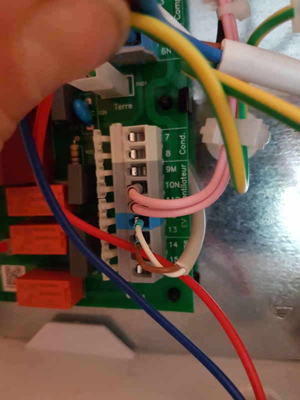 Afbeeldingslocatie: https://tweakers.net/i/2SJA1mf2aPz7ZwmFkix_SKE5398=/x800/filters:strip_icc():strip_exif()/f/image/TPuYLbF3AqdobuGALjsZExQY.jpg?f=fotoalbum_large