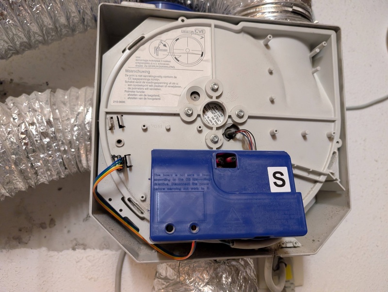 Afbeeldingslocatie: https://tweakers.net/i/2TIpBsneby1_BLbg8m_gvJpYtlc=/800x/filters:strip_icc():strip_exif()/f/image/DaGSPG4urXcF4NBvn3NobGtN.jpg?f=fotoalbum_large