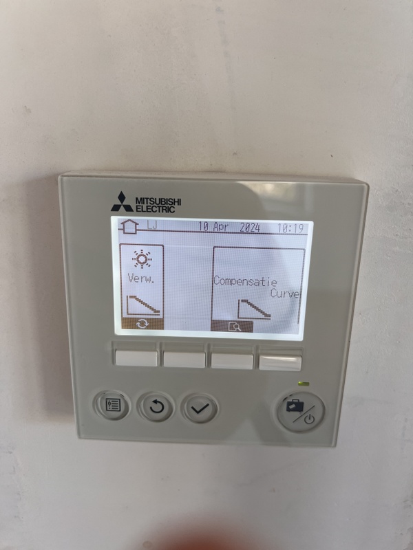 Afbeeldingslocatie: https://tweakers.net/i/2TLY8_d7P3aeJ8kUDkf4HYPcCq4=/x800/filters:strip_icc():strip_exif()/f/image/BOVwffg0UHKiZQxxuWtA3iXP.jpg?f=fotoalbum_large