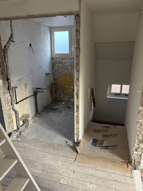 Afbeeldingslocatie: https://tweakers.net/i/2URDQBAB8lqwDo_BZ58atnPISAU=/x800/filters:strip_icc():strip_exif()/f/image/vgMtFWCQV31wd2eEboQvJn7B.jpg?f=fotoalbum_large