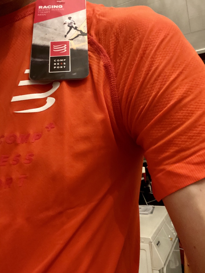 Afbeeldingslocatie: https://tweakers.net/i/2UoOoJ5t7yWAttLi5kuf3Fi1JaQ=/800x/filters:strip_icc():strip_exif()/f/image/TfqMIISlpGqoA6CHOqnHNyNt.jpg?f=fotoalbum_large