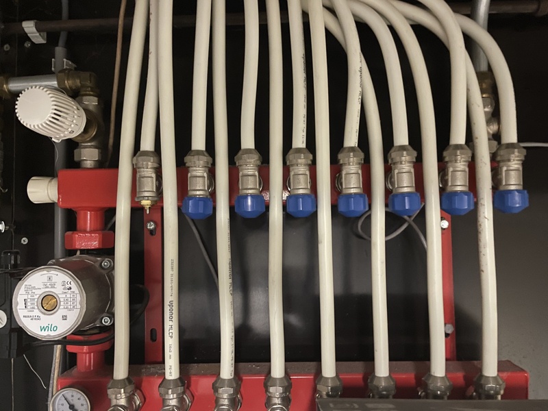 Afbeeldingslocatie: https://tweakers.net/i/2WzV4Bf8RX4Fkqcwn3fJM137UWA=/800x/filters:strip_icc():strip_exif()/f/image/F5tJwXY9z2xTFcSmwjiThh5i.jpg?f=fotoalbum_large