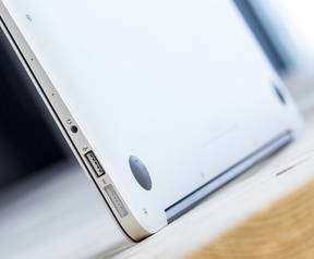 Apple MacBook Air (2015)