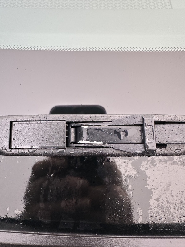 Afbeeldingslocatie: https://tweakers.net/i/2XvoOnozEKFkhQ5ic40ns4zhPLk=/x800/filters:strip_icc():strip_exif()/f/image/sgqhDd986vRiHL3lwO85zTx4.jpg?f=fotoalbum_large