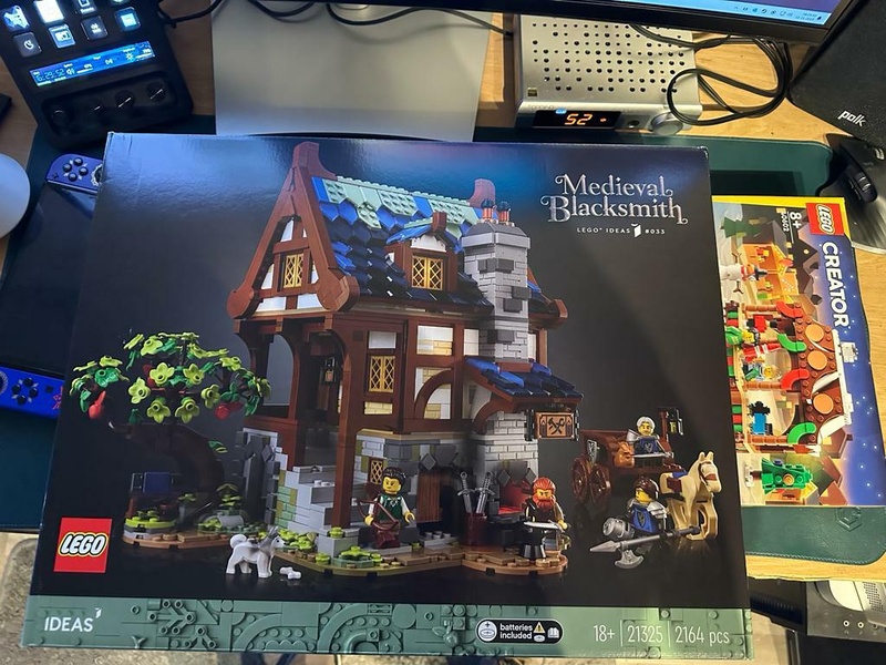 Afbeeldingslocatie: https://tweakers.net/i/2Y2ZA2HmSfjZGy9oRYU1iVKPCbE=/800x/filters:strip_icc():strip_exif()/f/image/ntDzk79Hf49Udenr4AFkWtDF.jpg?f=fotoalbum_large